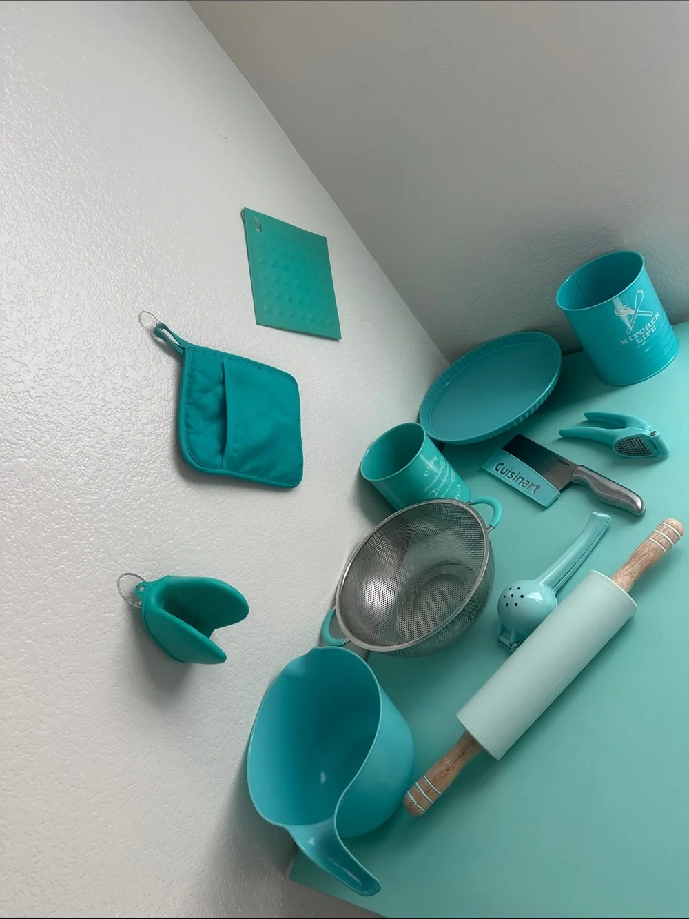 Cuisinart Turquoise Kitchen Tool Set